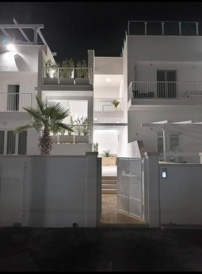 Residence Valentina Int 5 Santa Maria al Bagno Bagian luar foto